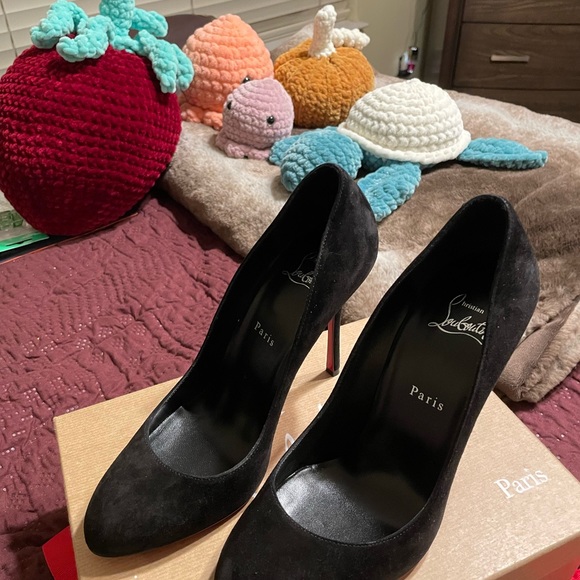 Authentic Dolly Black suede pump Christian Louboutin . Heel height 100mm - Picture 4 of 8